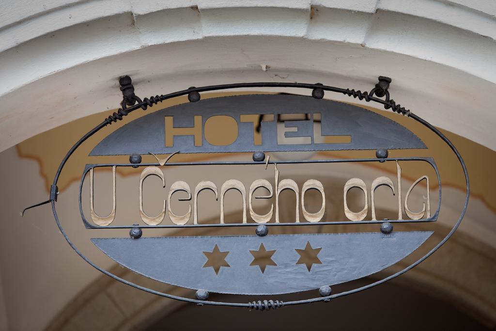 Hotel U Cerneho Orla Telč Εξωτερικό φωτογραφία